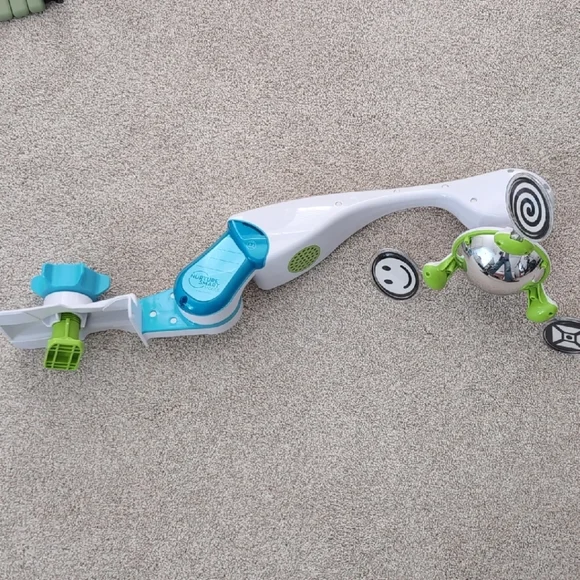 Interactive White and Blue Kids Toy - Picture 1 of 4